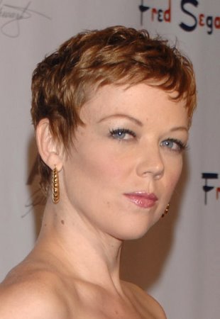 Emily Bergl Emily Bergl