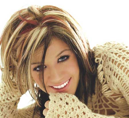 kelly clarkson hair colors