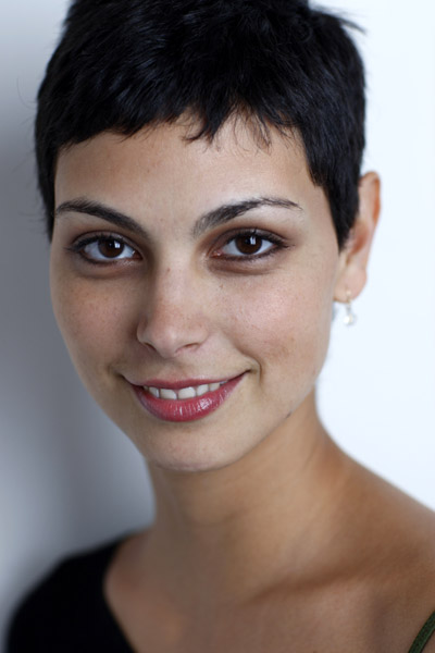 Celebrity Hair Talk : Morena Baccarin very long to short