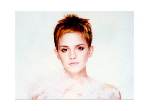 emma watson short hair ugly. Emma Watson debuts with